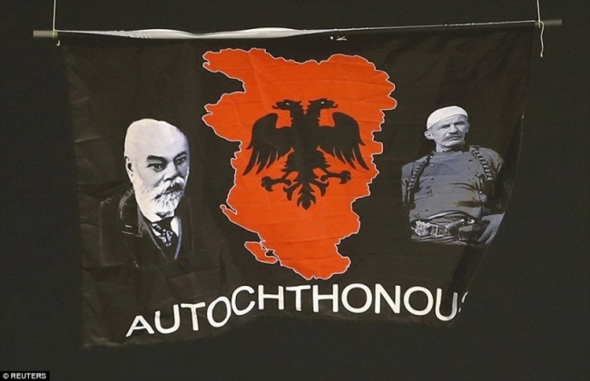 Το Τσάμικο αποτελεί την αιχμή του δόρατος κατά της Ελλάδος και αποτελεί  αντιπερισπασμό στο υπαρκτό πρόβλημα των Ελλήνων της Βορείου Ηπείρου.